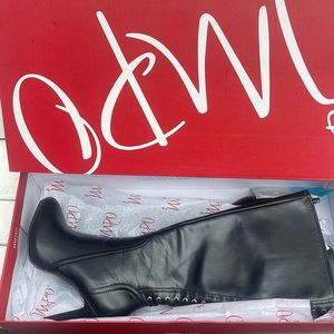 Brand new in box Impo black boots